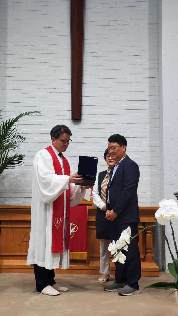 우종원원로장로추대02.jpg