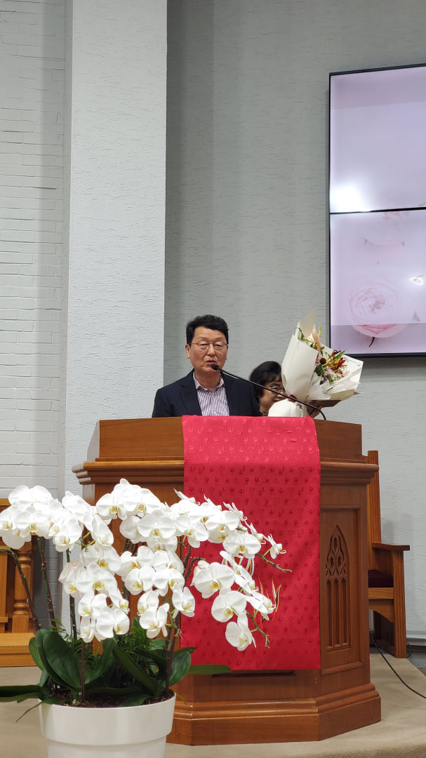 우종원원로장로추대06.jpg